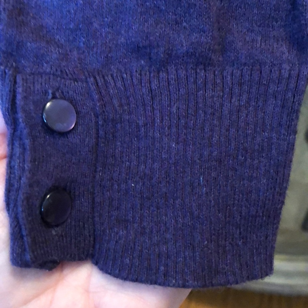 GAP Factory Cardigan - Picture 3 of 6